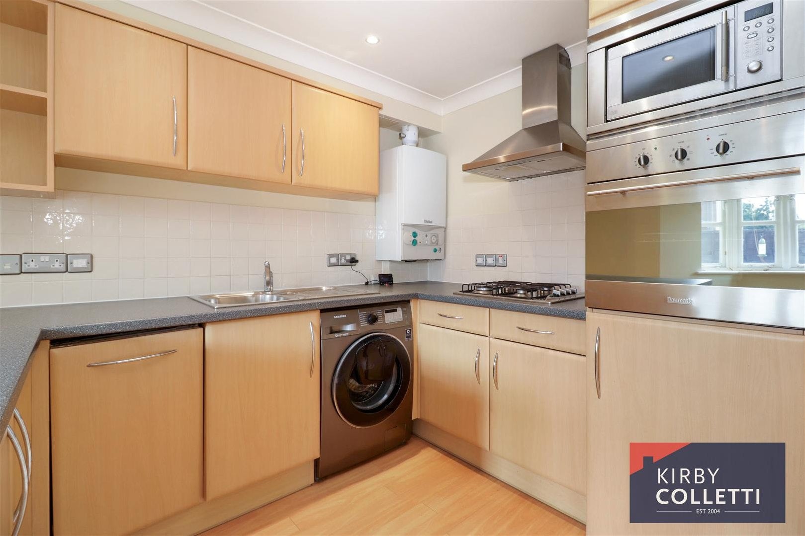 Flat Lowfield Lane in Hoddesdon
