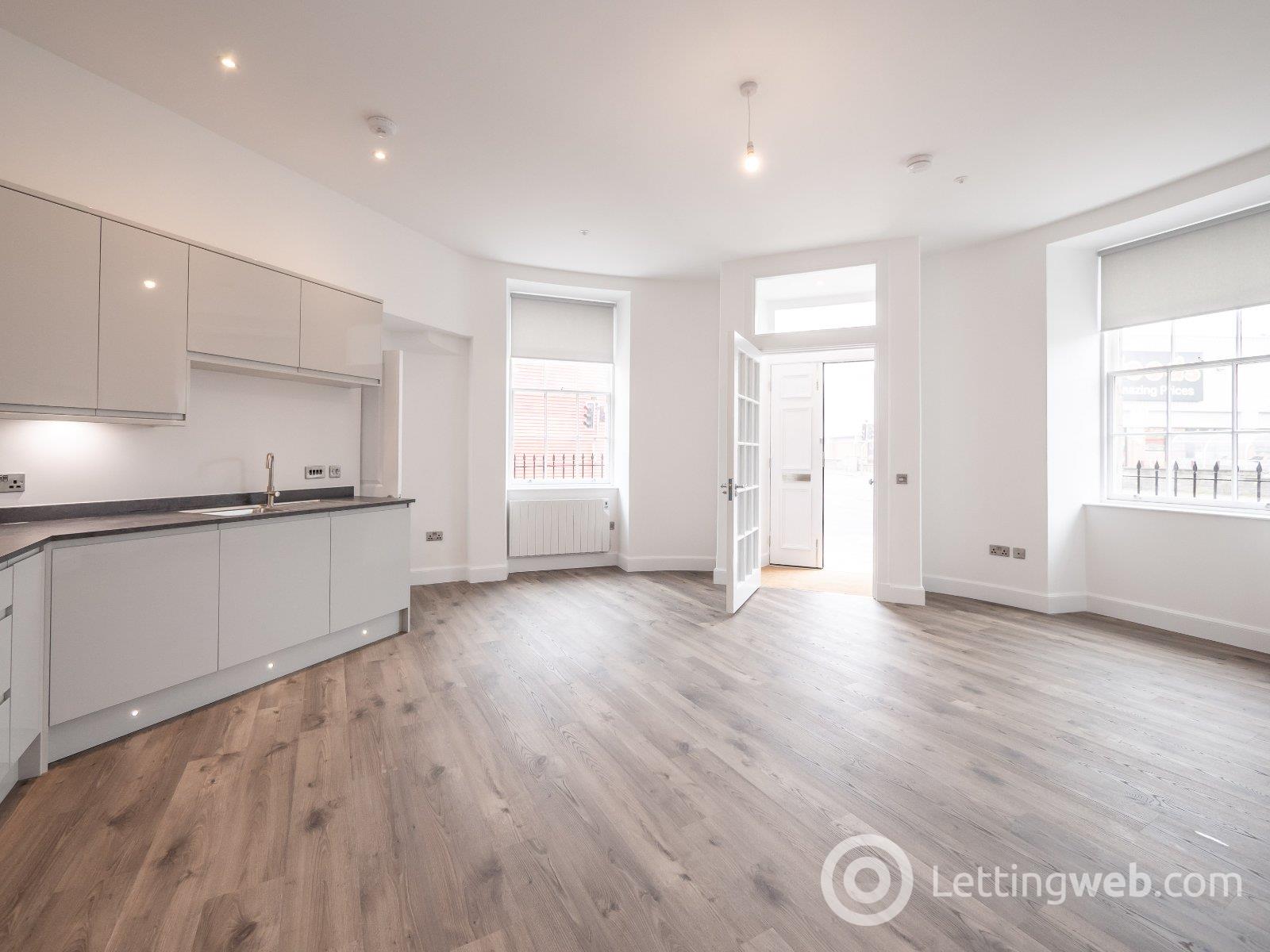 Flat Seafield Place in Edinburgh