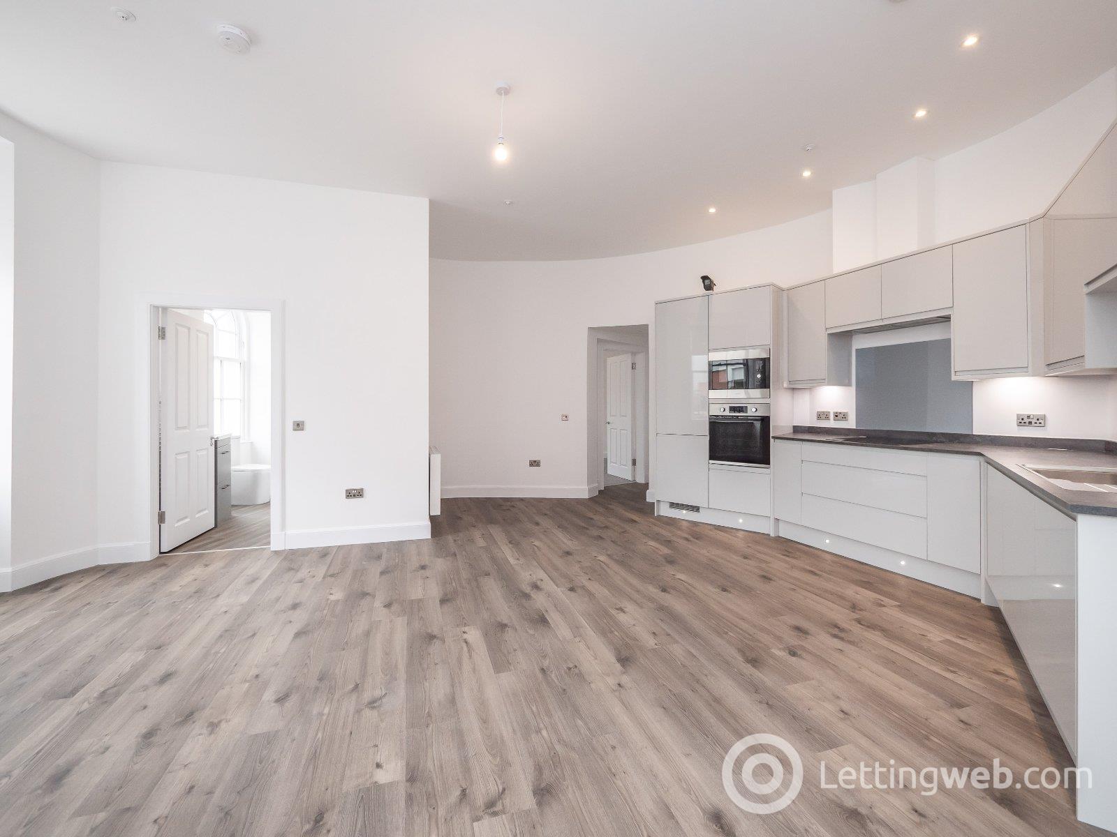Flat Seafield Place in Edinburgh