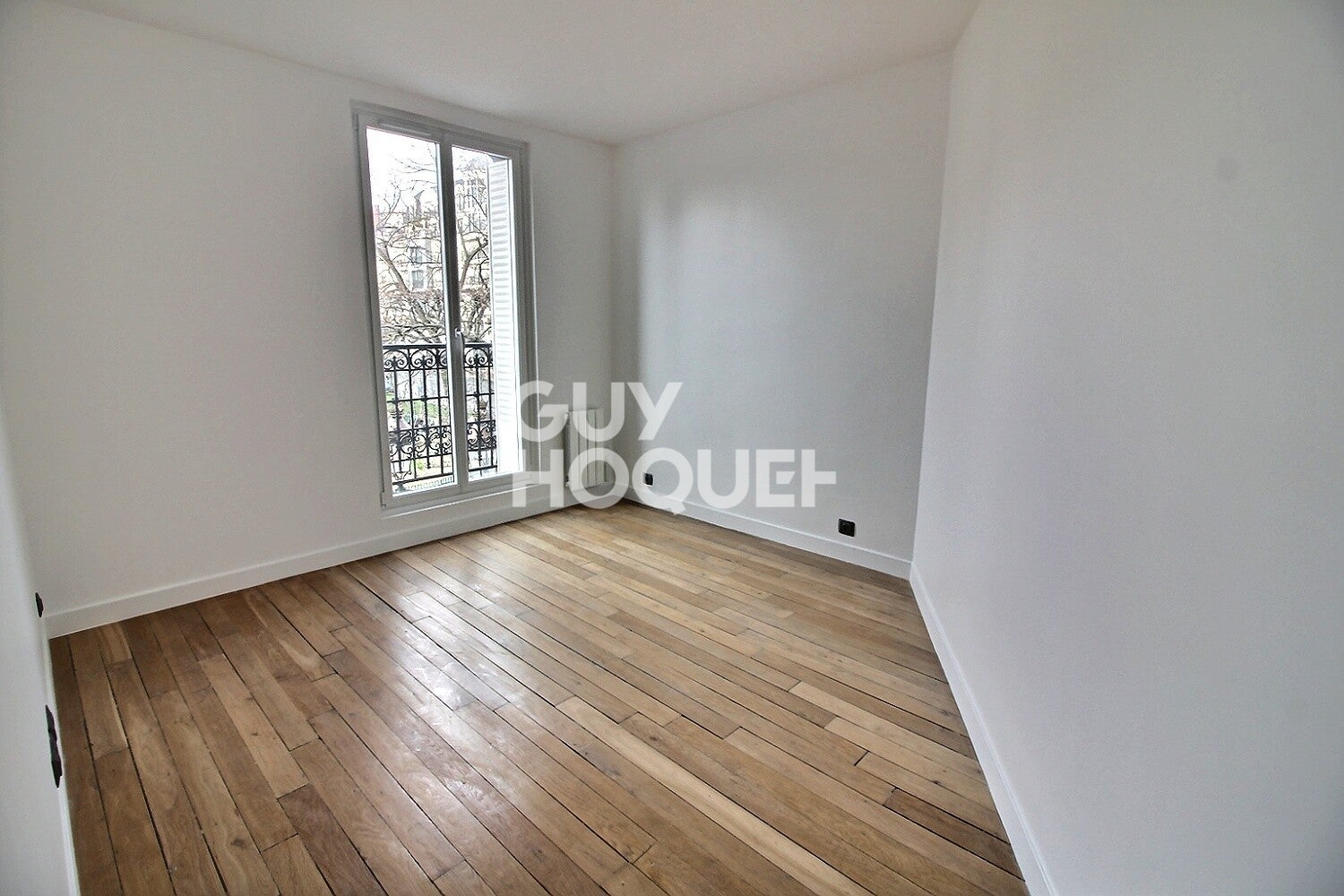 Flat Avenue Jean Moulin in Puteaux
