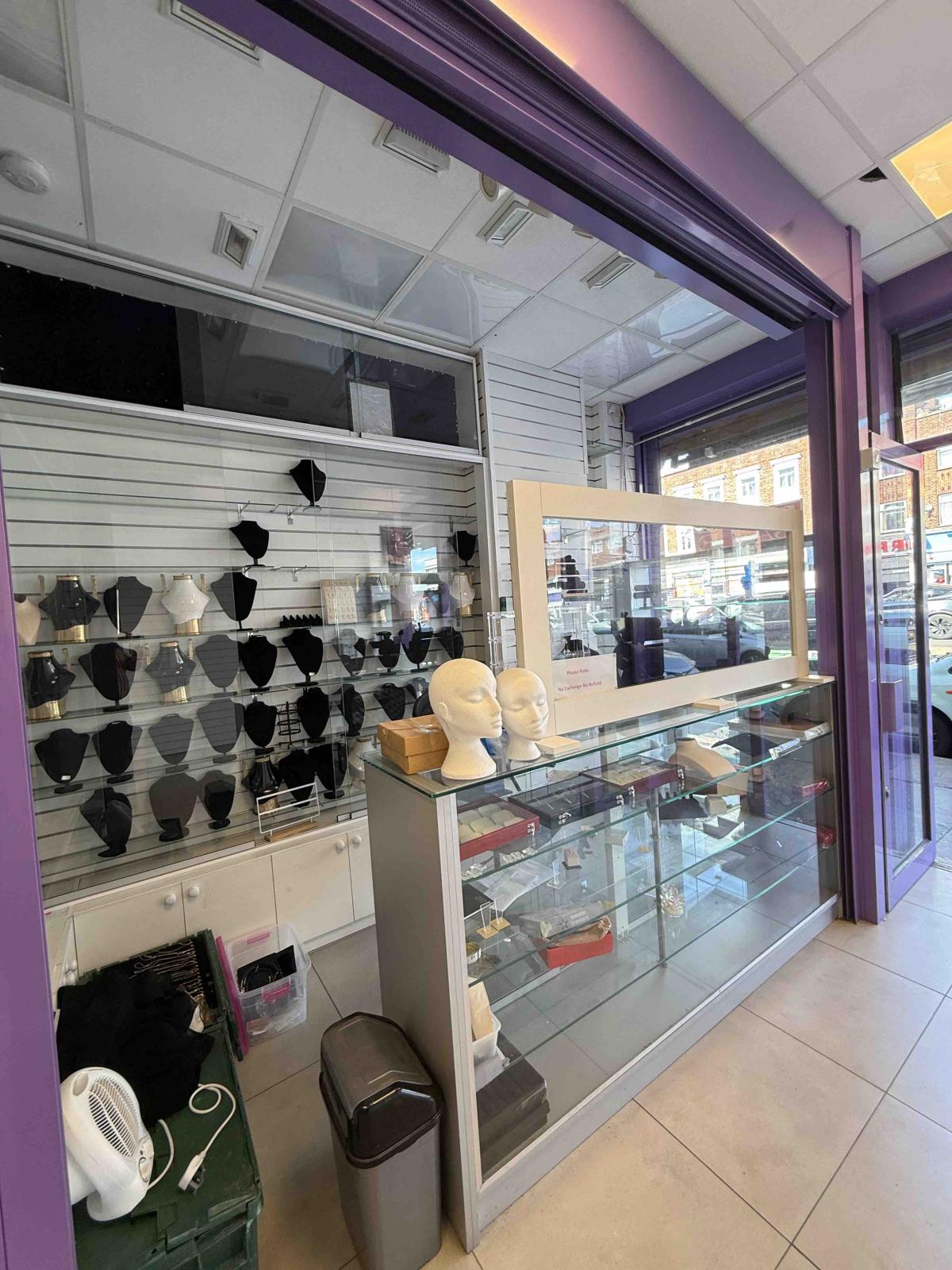 Flat Streatfield Road in Greater London