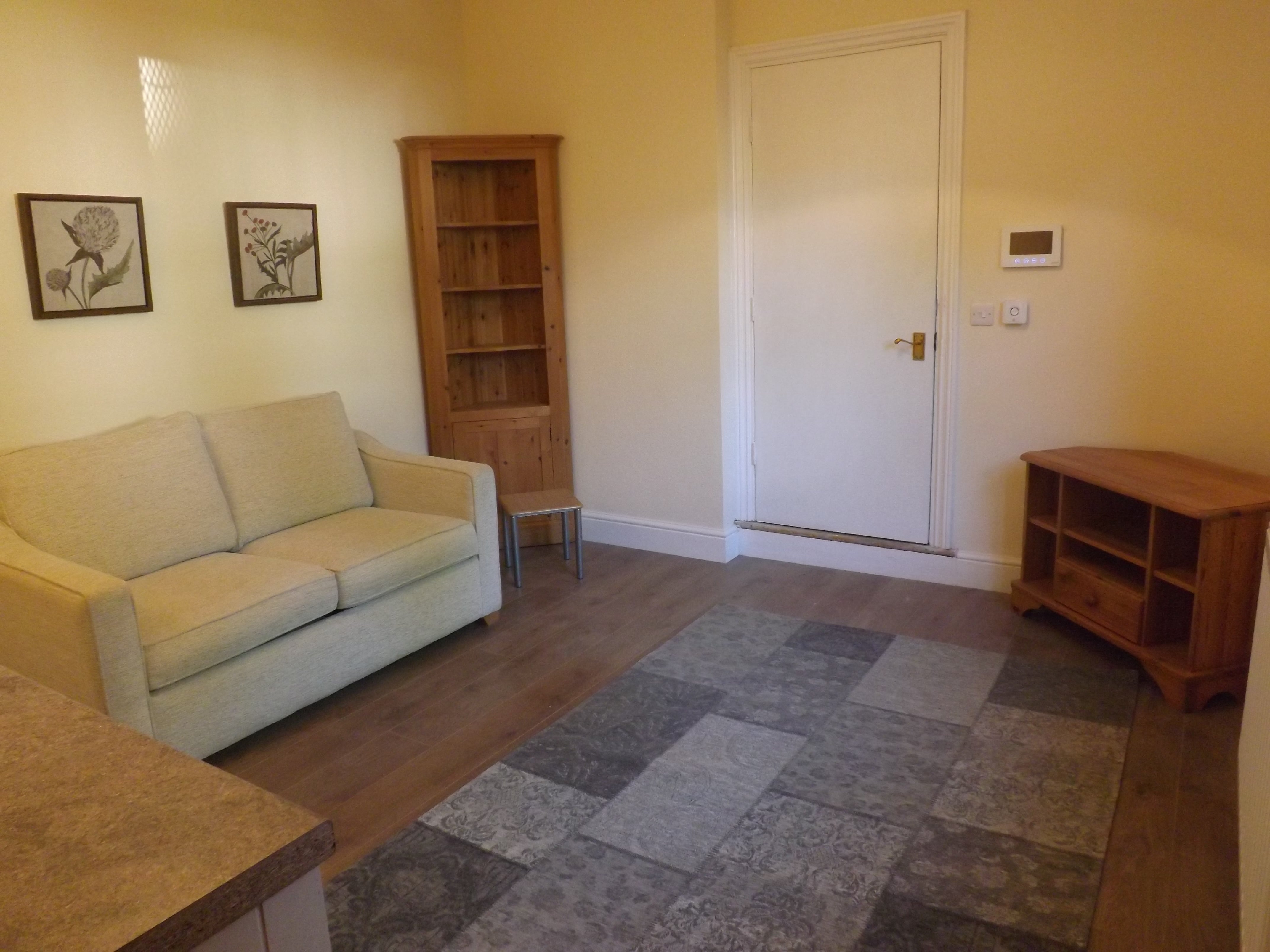 Flat Lansdowne Road in Bedford