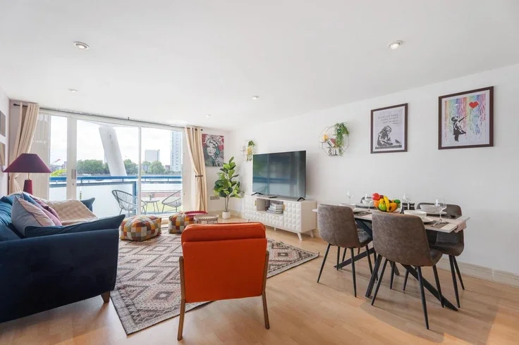 Flat Newton Place in Greater London