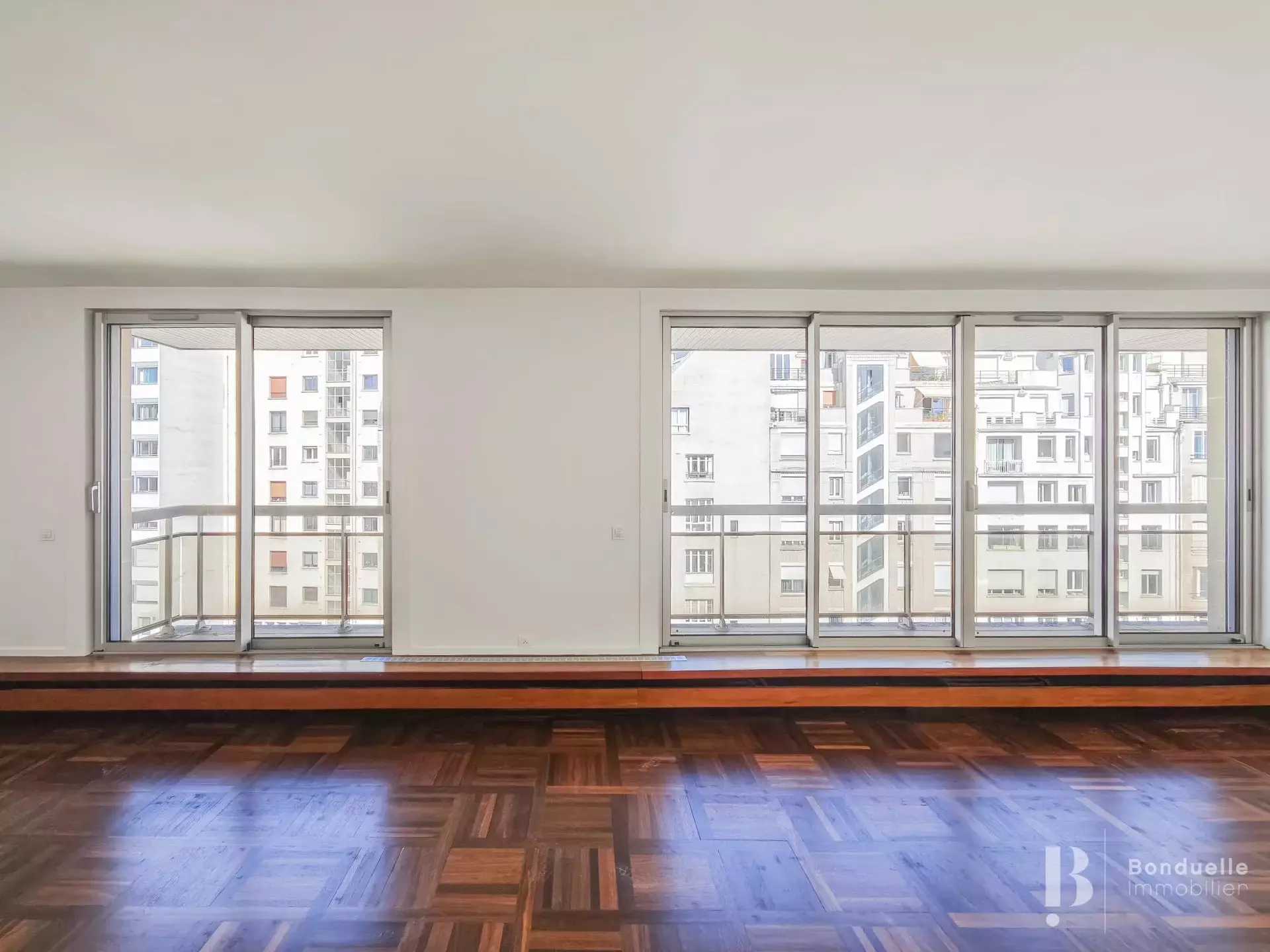 Appartement Chemin des Lacs à la Porte Dauphine à Paris