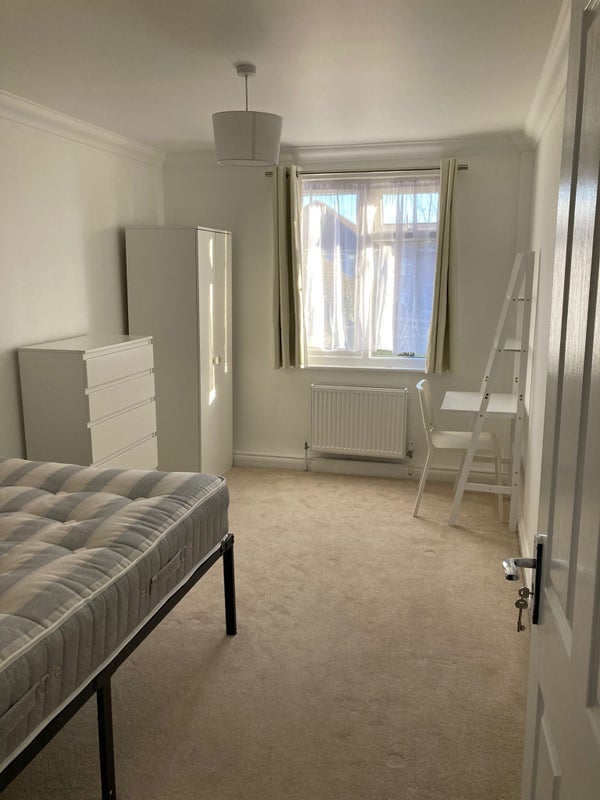 Room Southill Gardens in Bournemouth