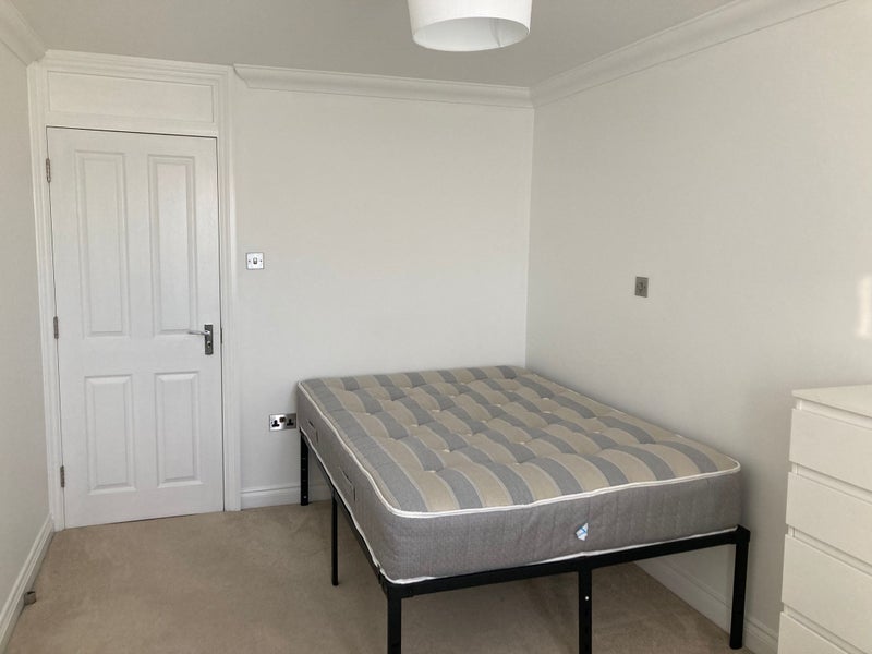 Room Southill Gardens in Bournemouth