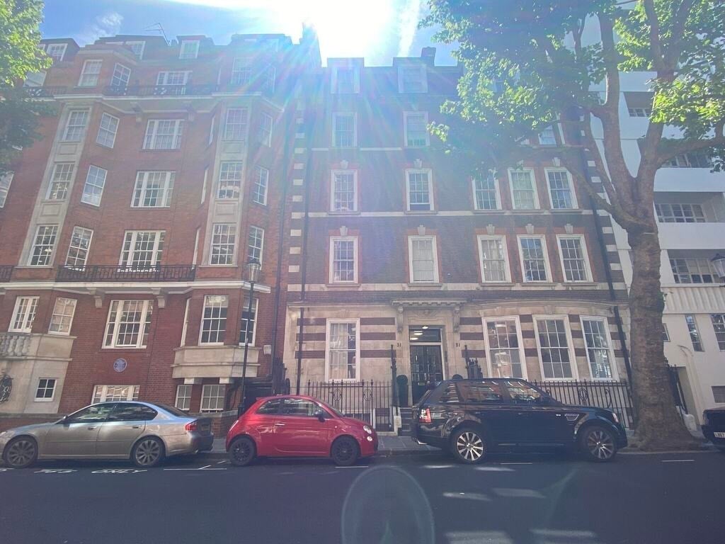 Flat Draycott Avenue in Greater London