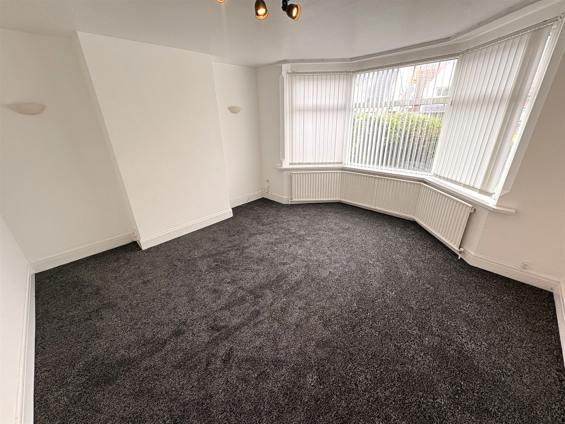 House Loudon Avenue in Coventry