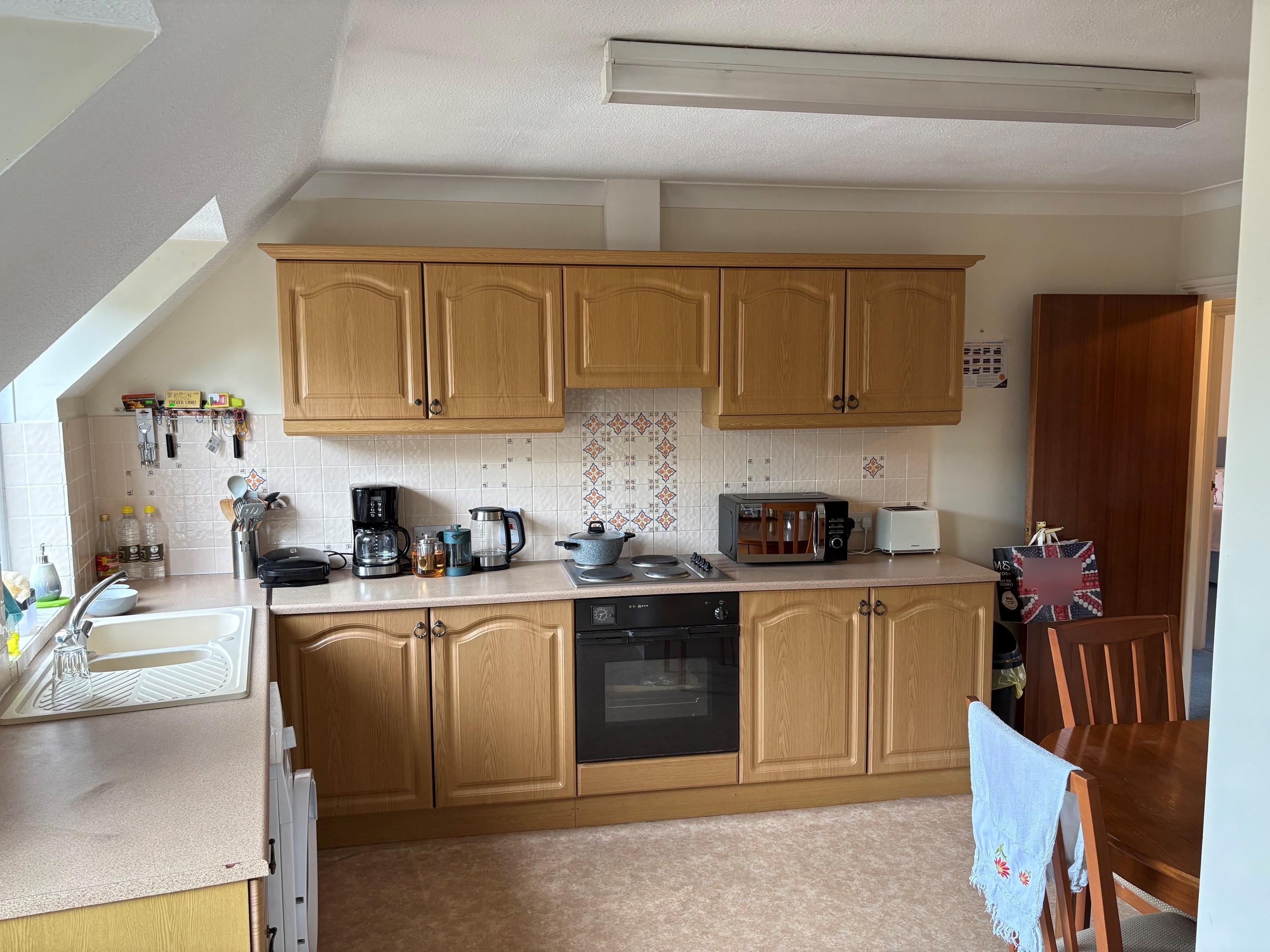 Flat Willow Croft Close in Peterborough