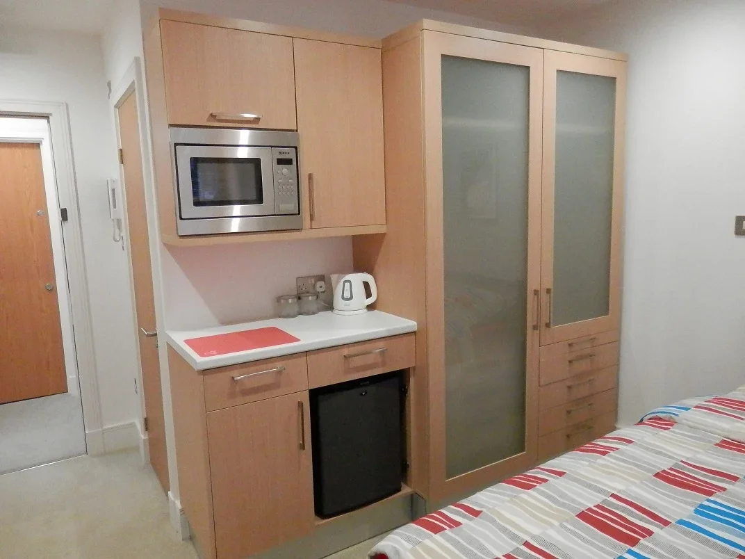 Flat Finchley Road in Greater London