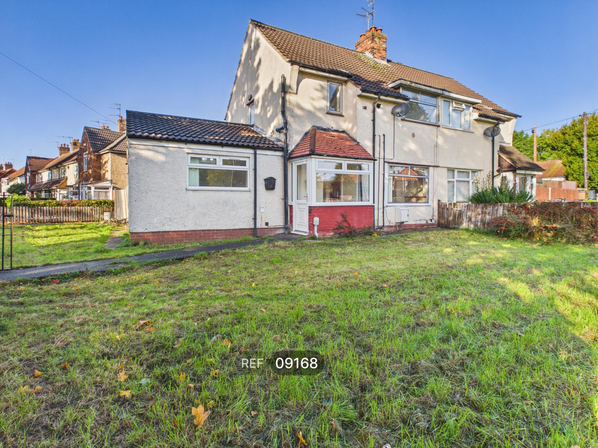 House Westway Avenue in Hull