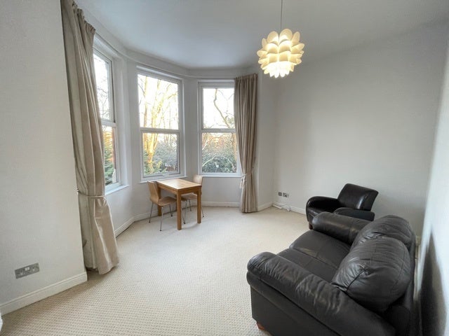 Flat Palatine Road in Manchester
