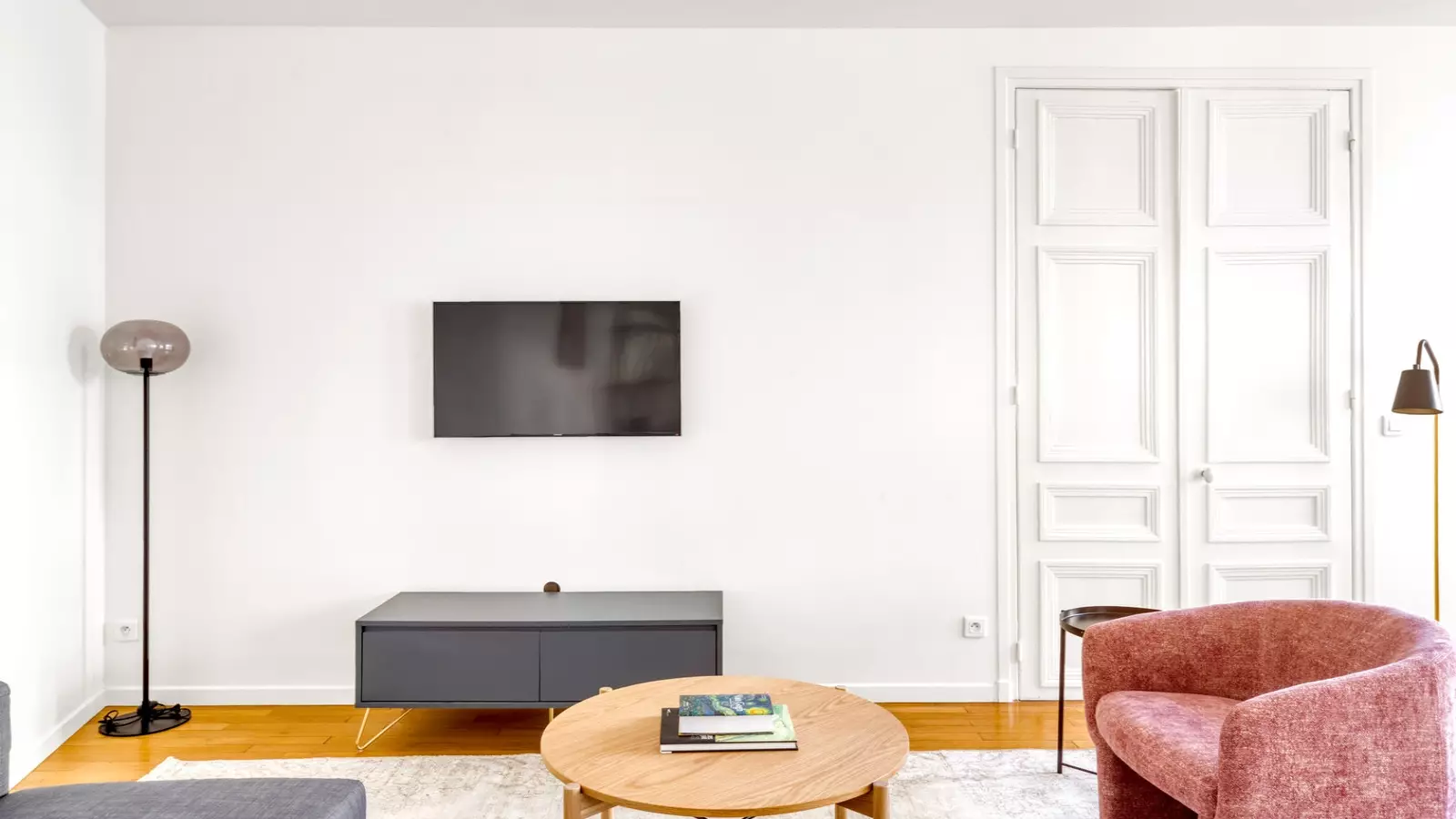 Flat Rue de Provence in Paris