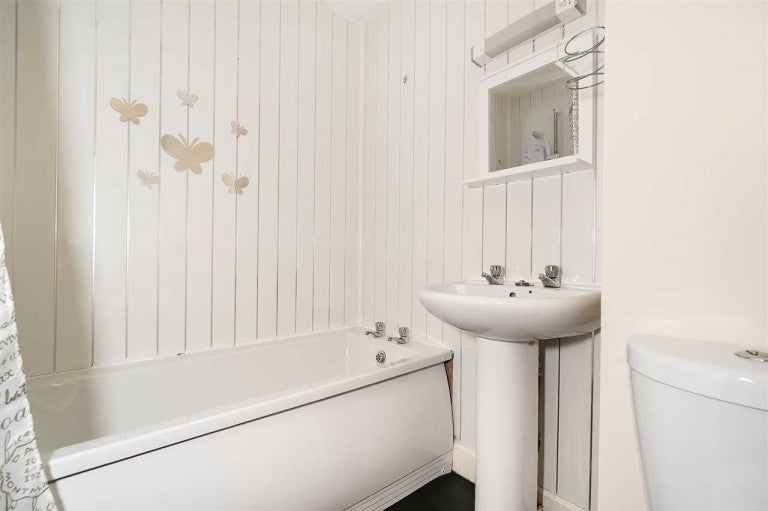 Flat 138A-138D Alexandra Road in Plymouth