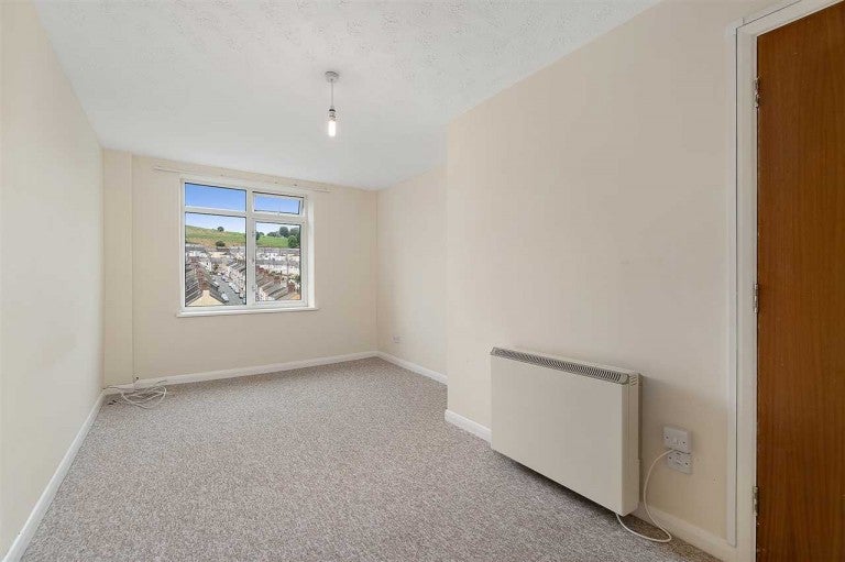Flat 138A-138D Alexandra Road in Plymouth