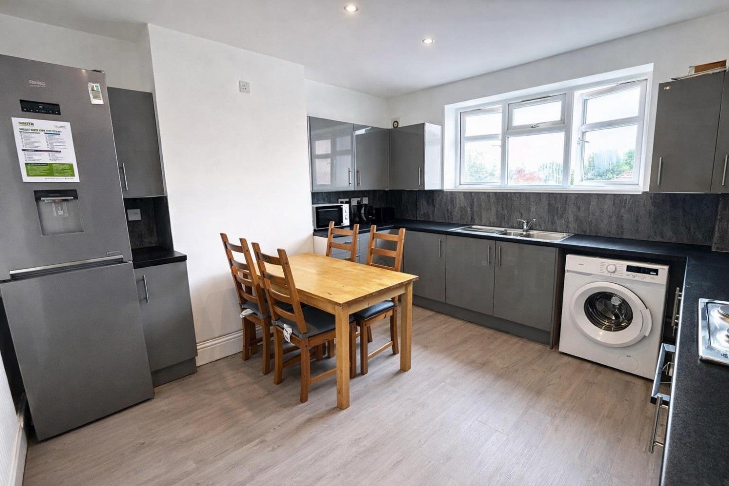Flat Northville Road in Filton