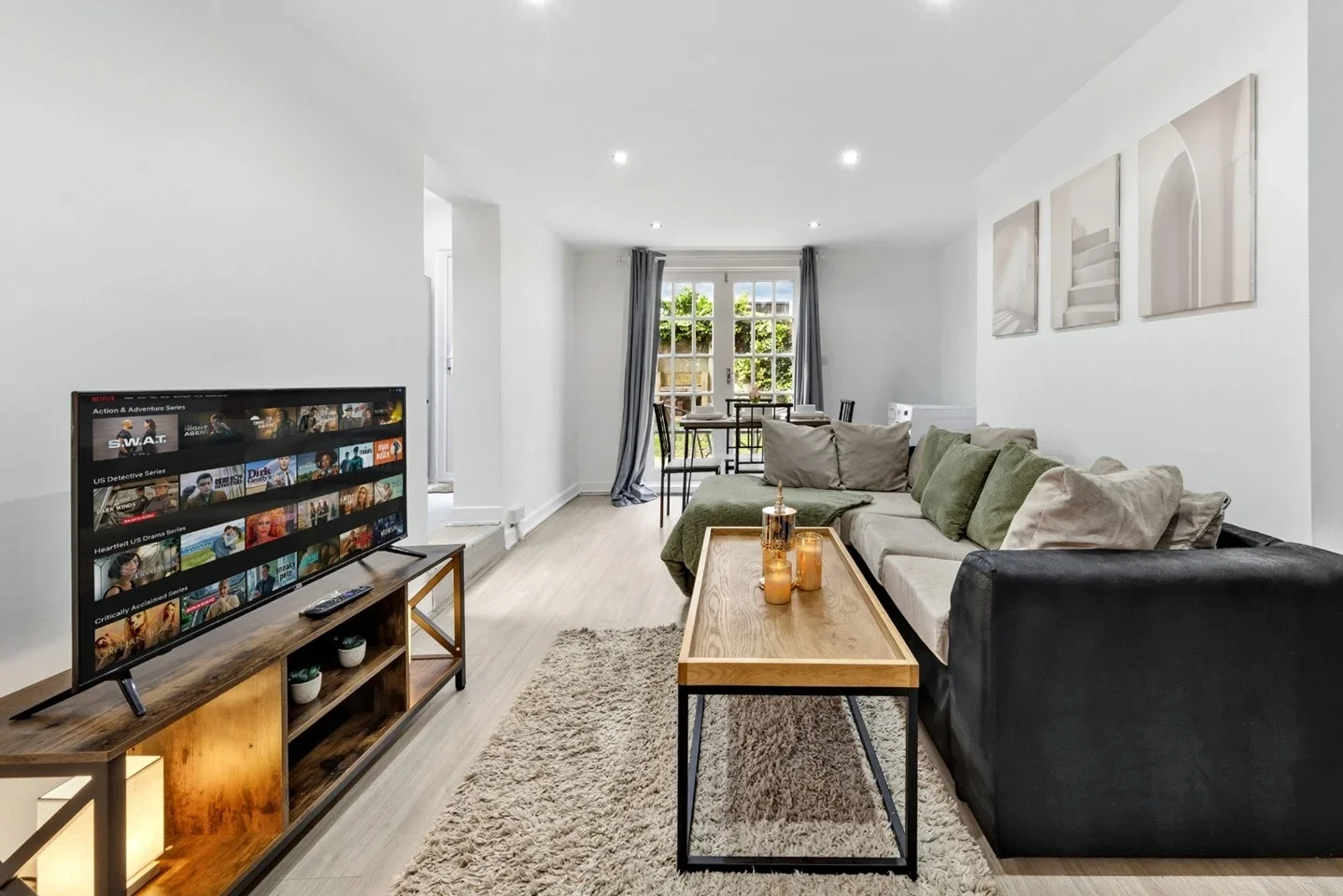 Flat Clement Avenue in Greater London