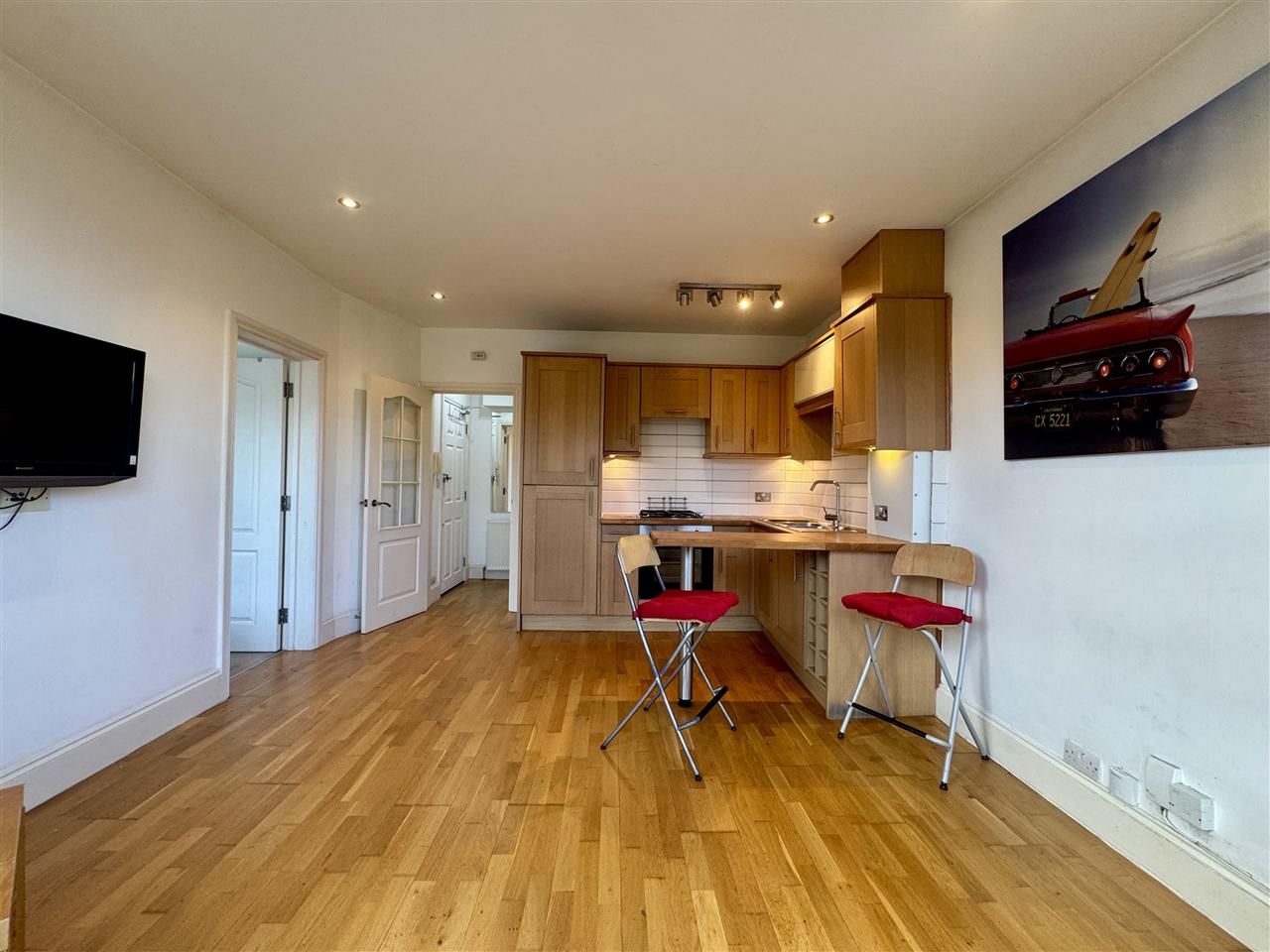 Flat Bessborough Road in Greater London