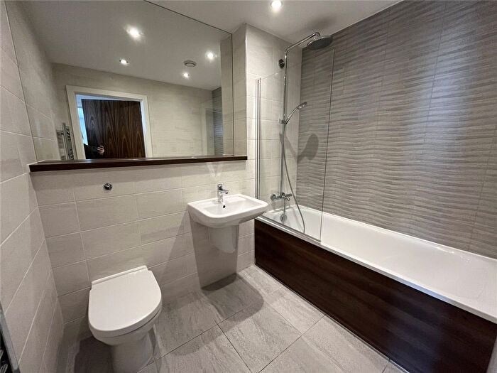 Room Regent Road in Manchester