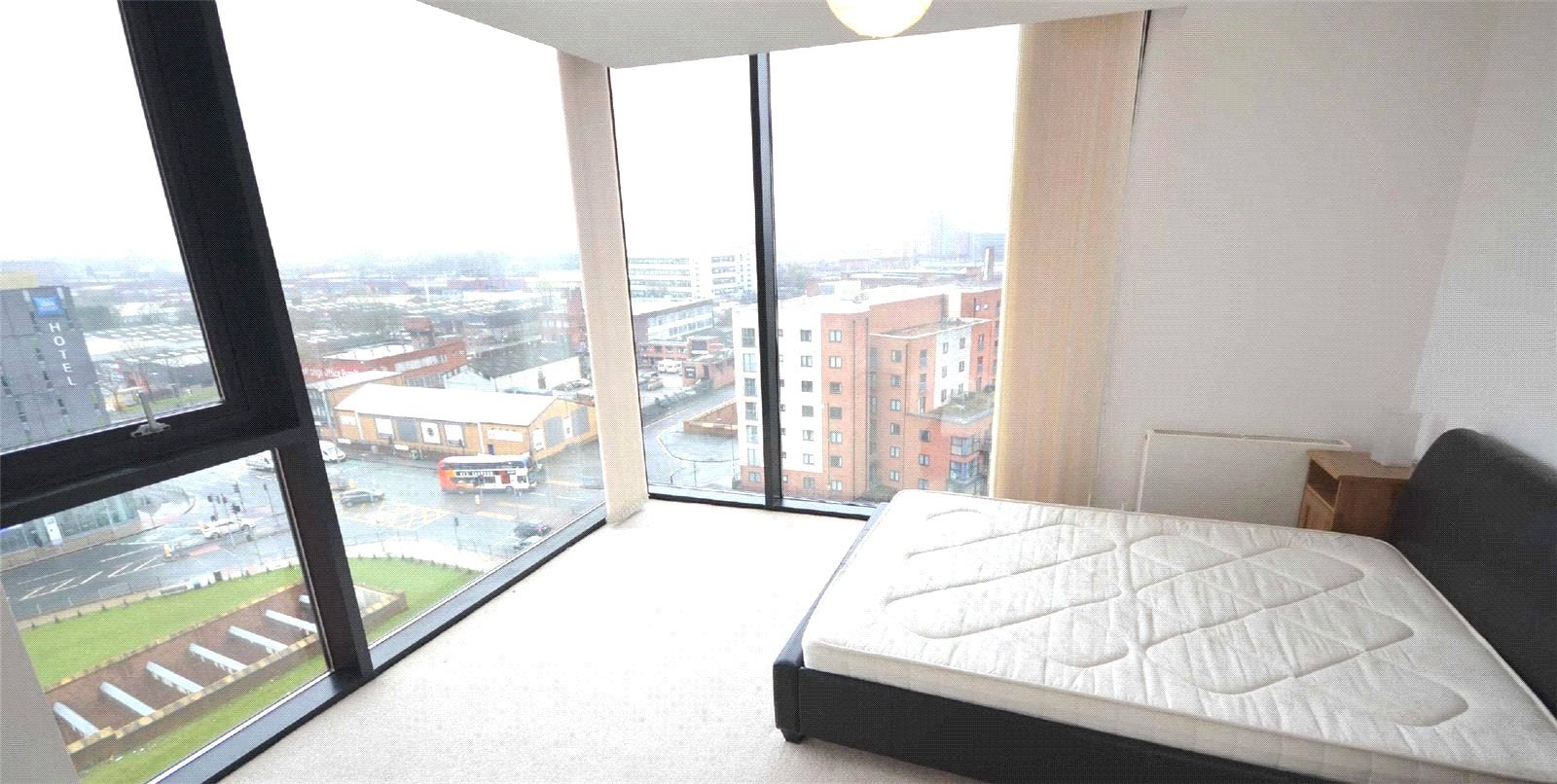 Flat Great Ancoats Street in Manchester