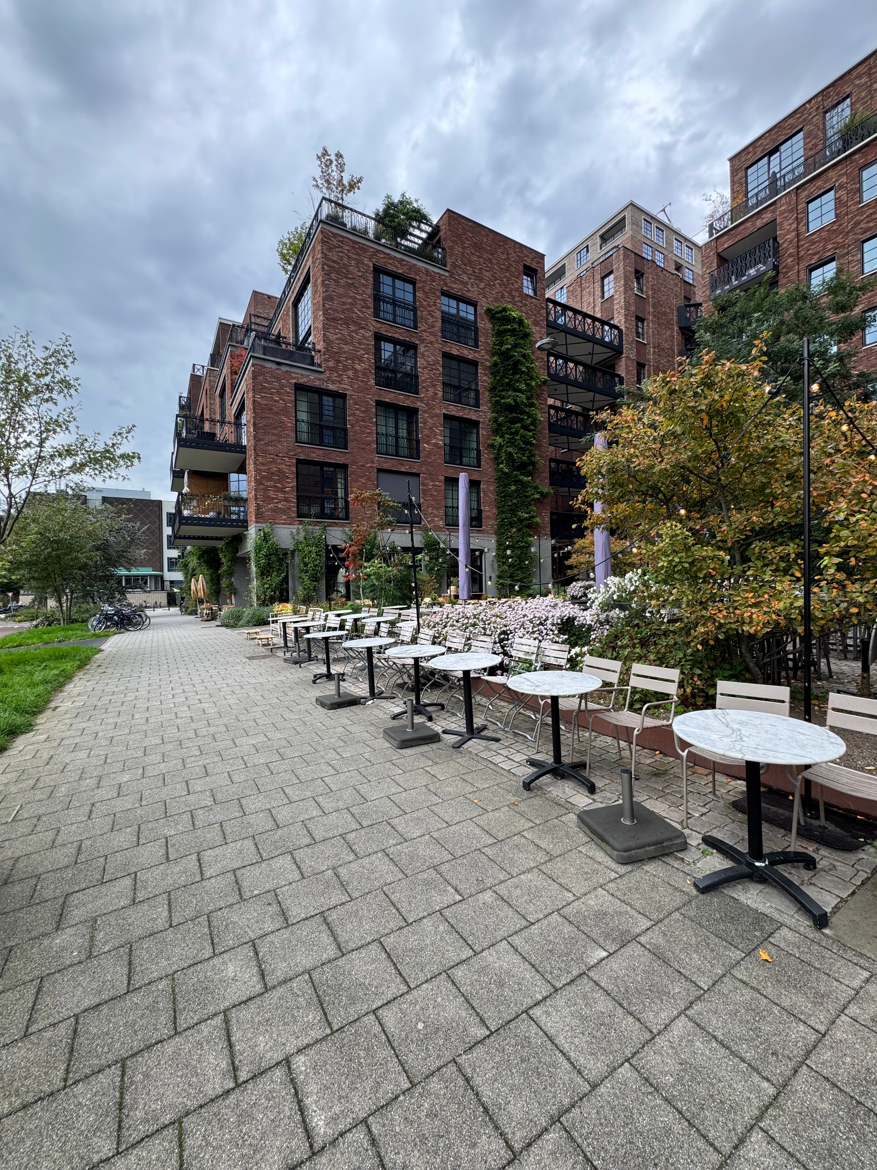 Appartement Abraham Tuschinskistraat 13