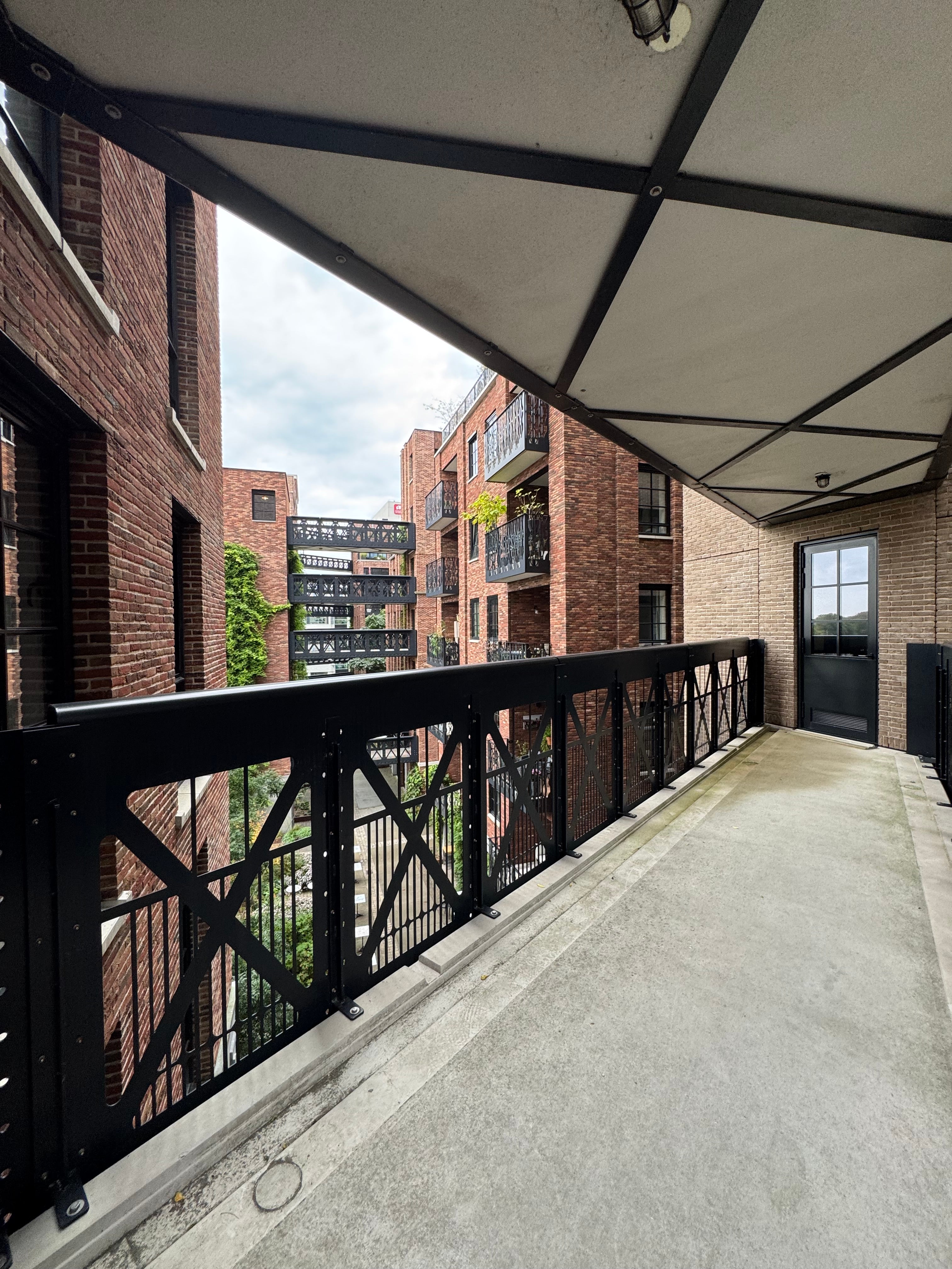Appartement Abraham Tuschinskistraat 15