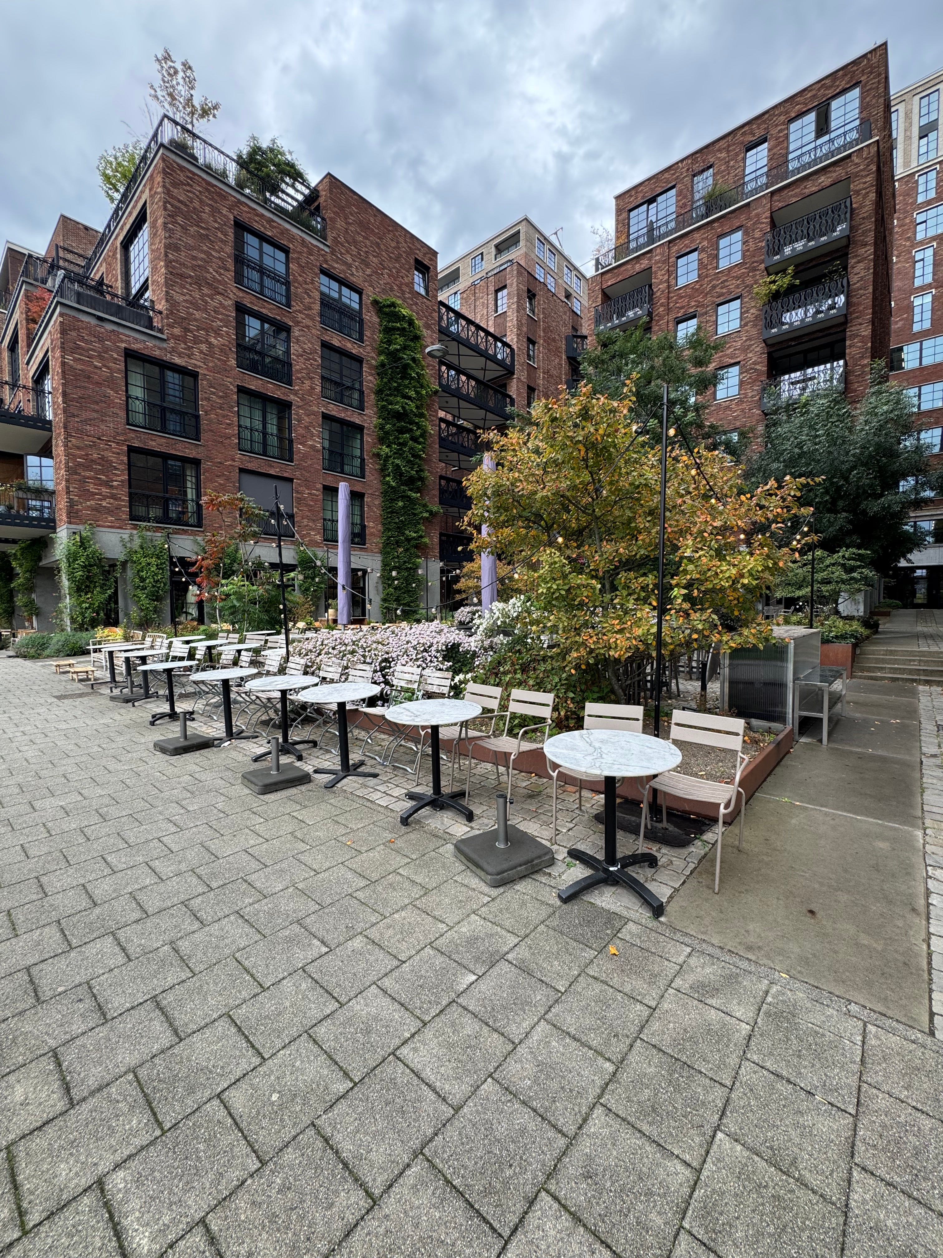 Appartement Abraham Tuschinskistraat 14