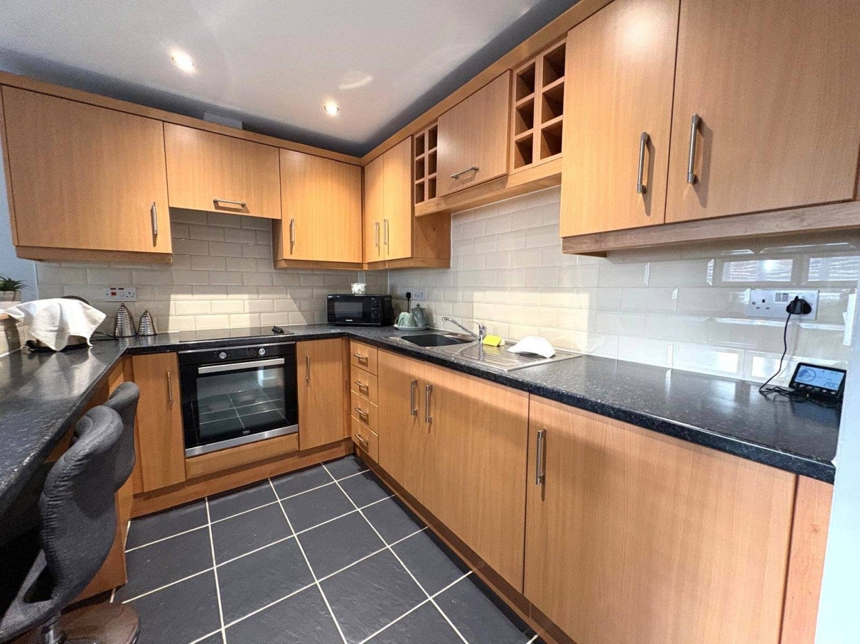 Flat Hoade Street in Hindley