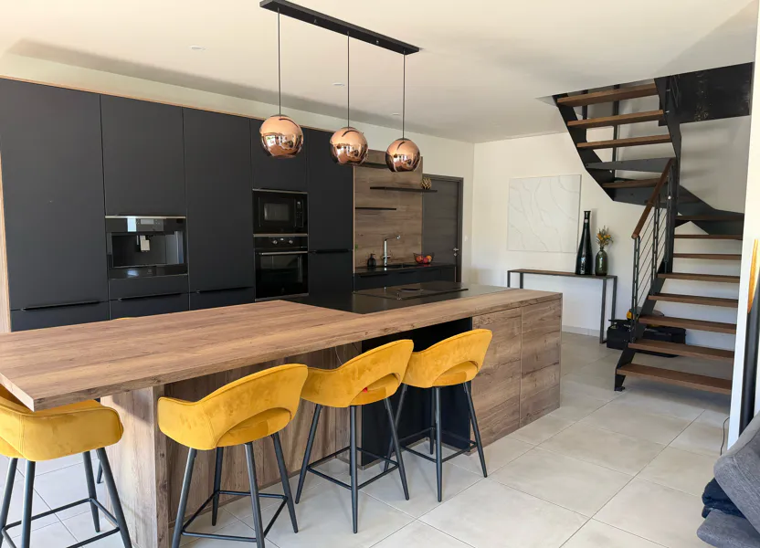 Maison Route de Blauzac à Arpaillargues-et-Aureilhac