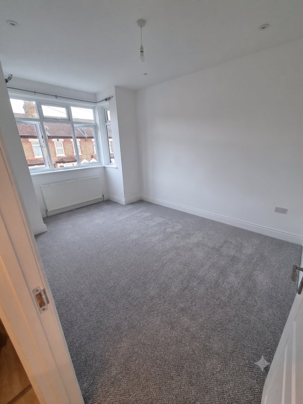 Room Rutland Road in Greater London