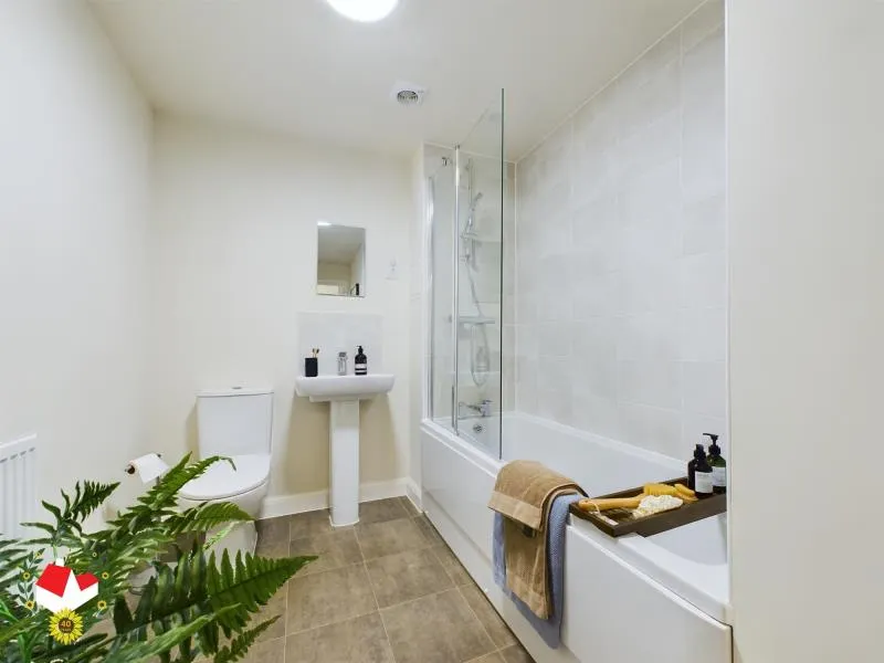 Flat Minett Road in Yate