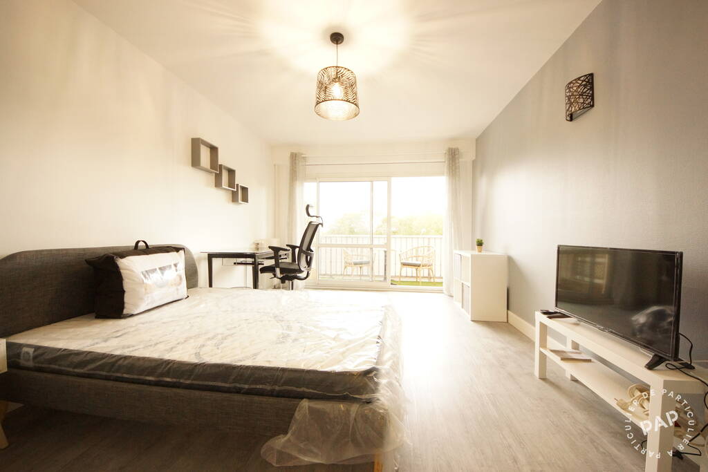 Room Rue Père André Jarlan in Évry