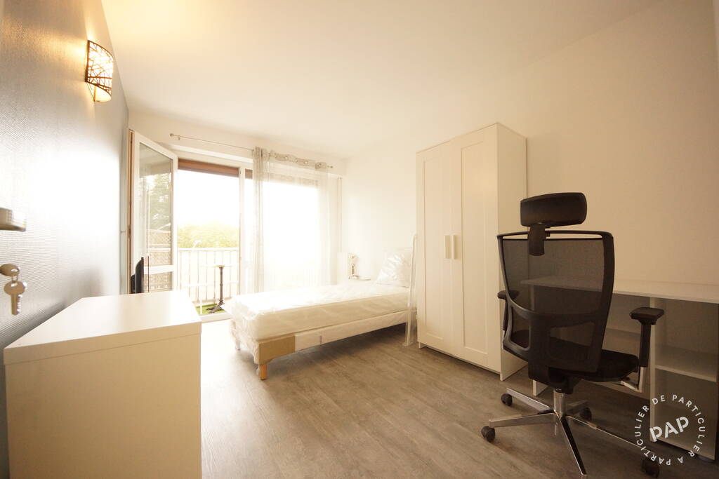 Room Rue Père André Jarlan in Évry
