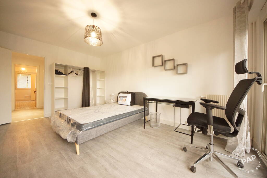 Room Rue Père André Jarlan in Évry