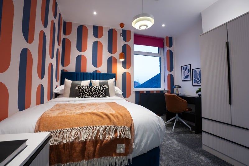Room Llandaff Road in Cardiff