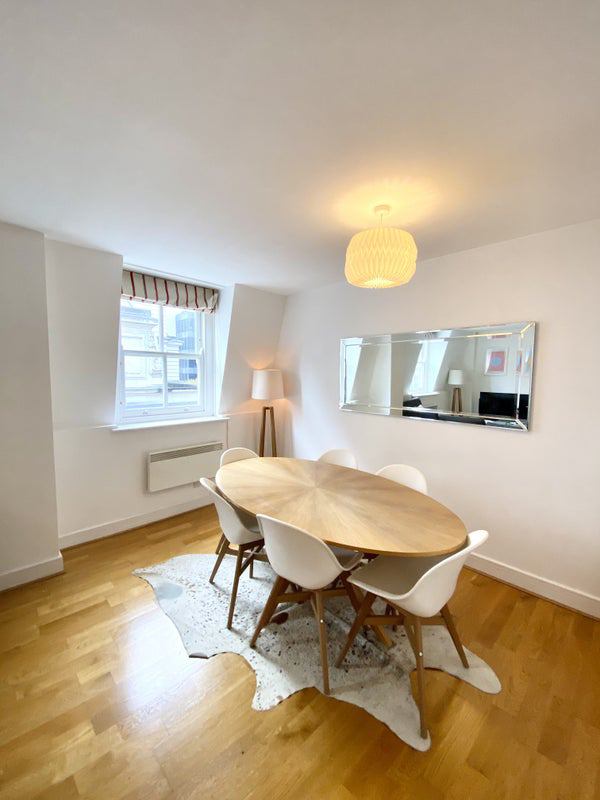 Room Matthew Parker Street in City of Westminster