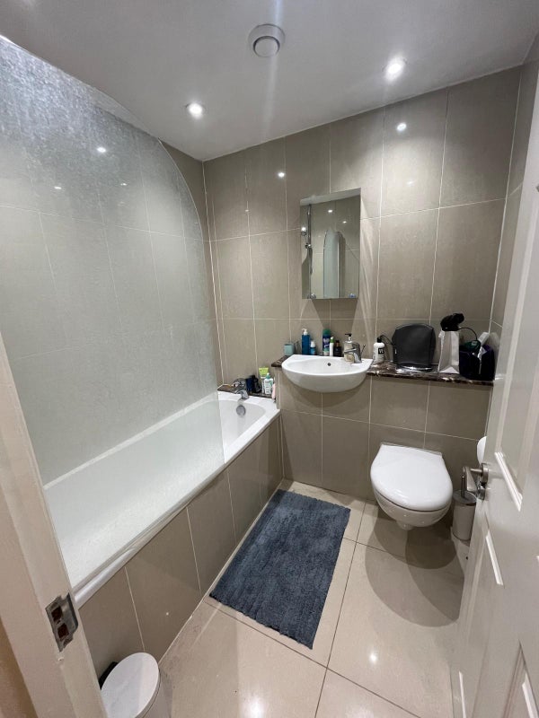 Room Princelet Street in Greater London