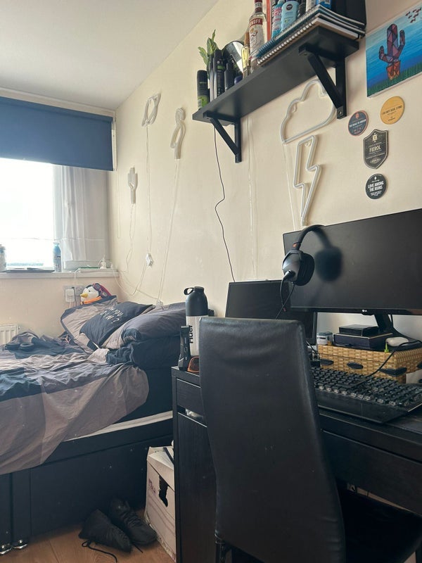 Room Camilla Road in Greater London
