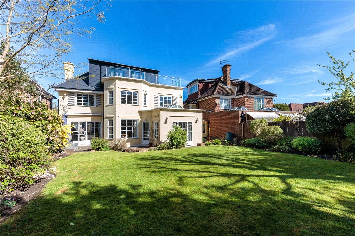House Granard Avenue in Greater London