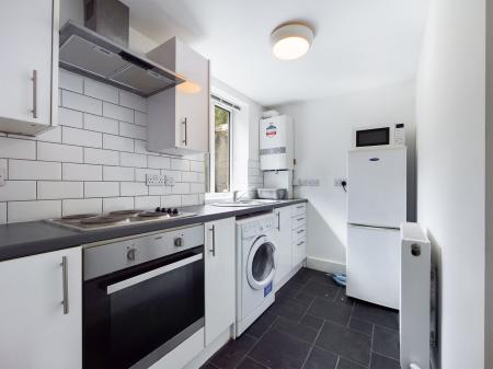 Flat Heathfield in Swansea