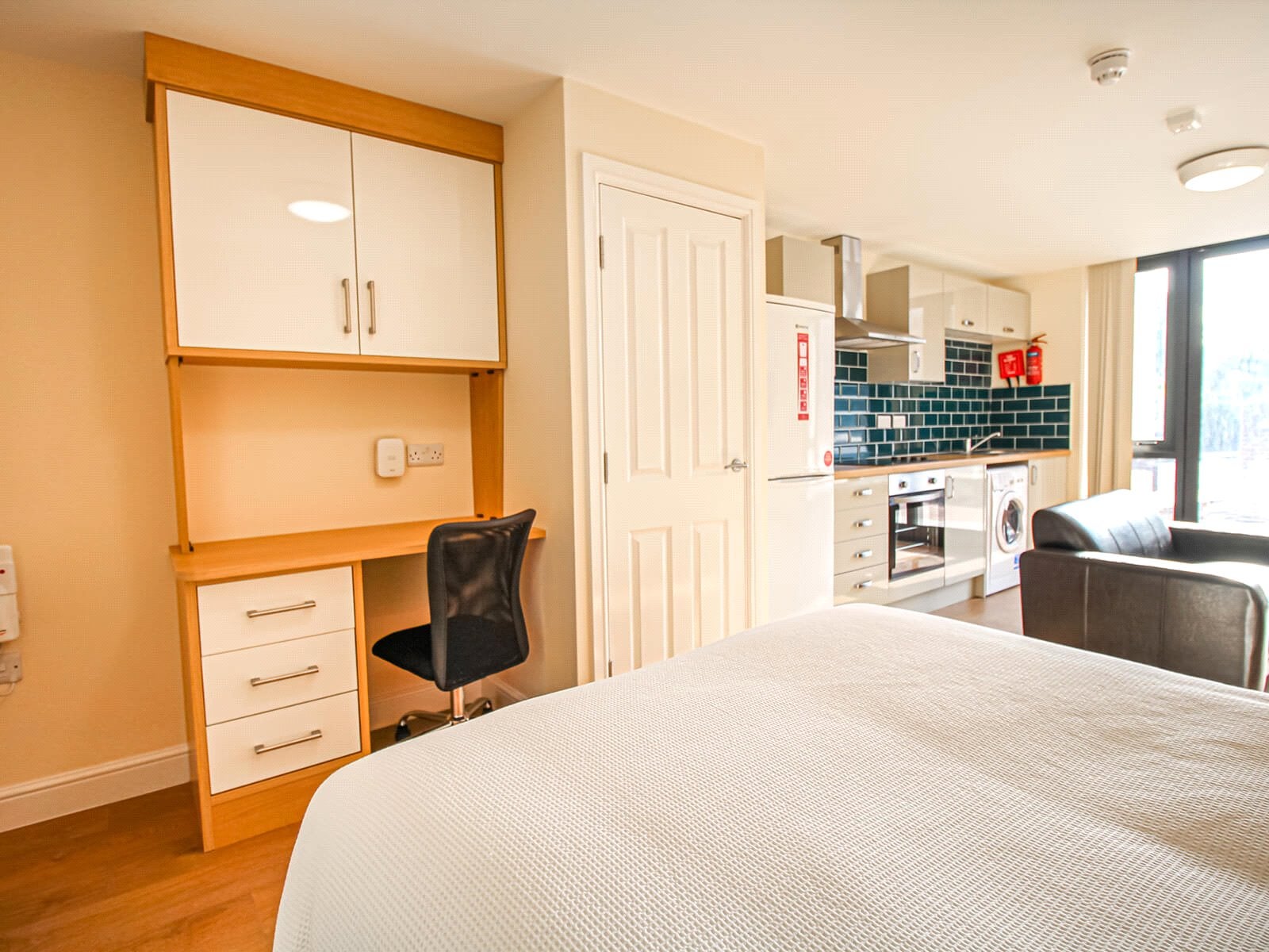 Flat Clarendon Road in Leeds