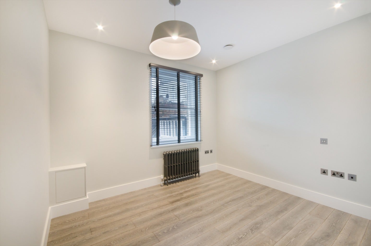 Flat Wardour Street in City of Westminster