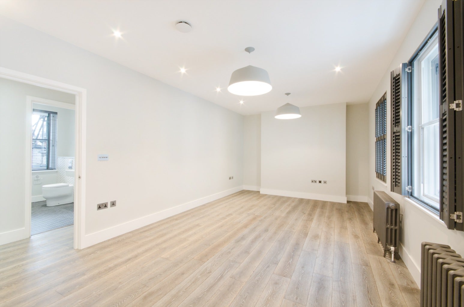Flat Wardour Street in City of Westminster