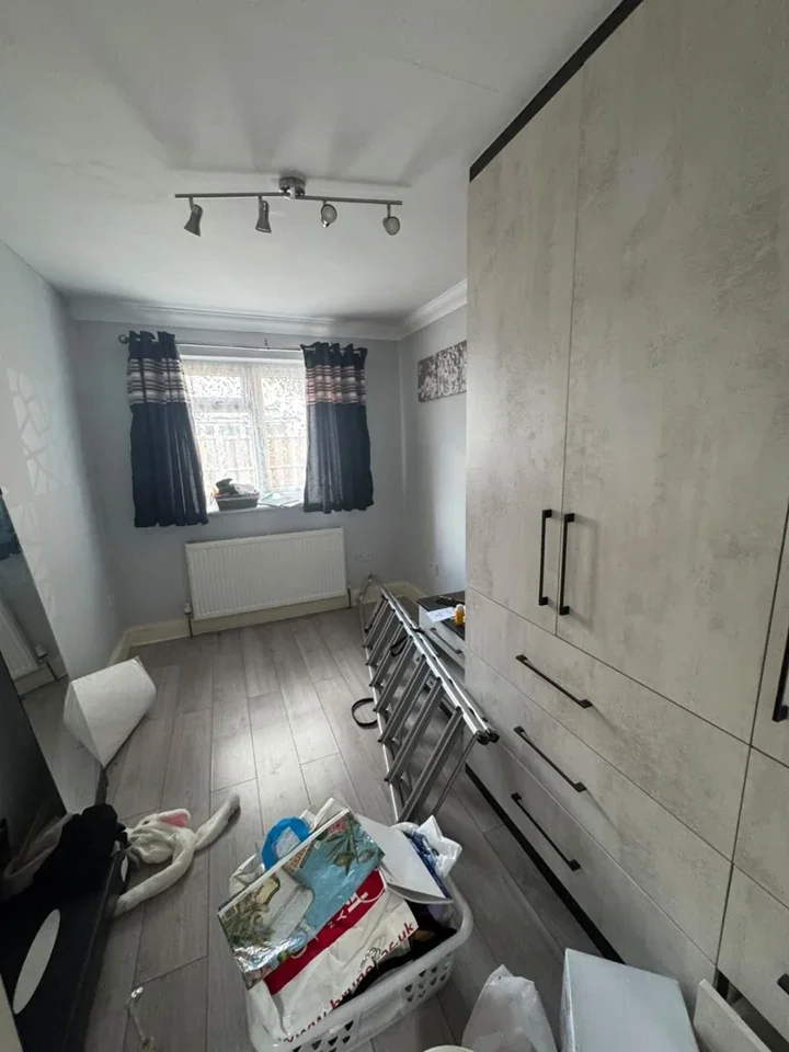 Flat South Avenue in Greater London