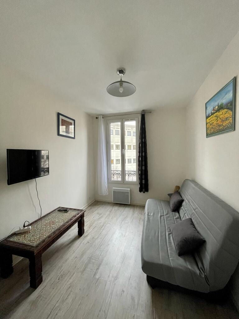 Flat Rue Pasteur in Le Kremlin-Bicêtre