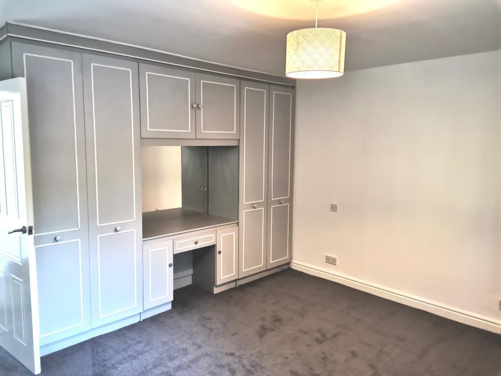 Flat Knutsford Road in Wilmslow