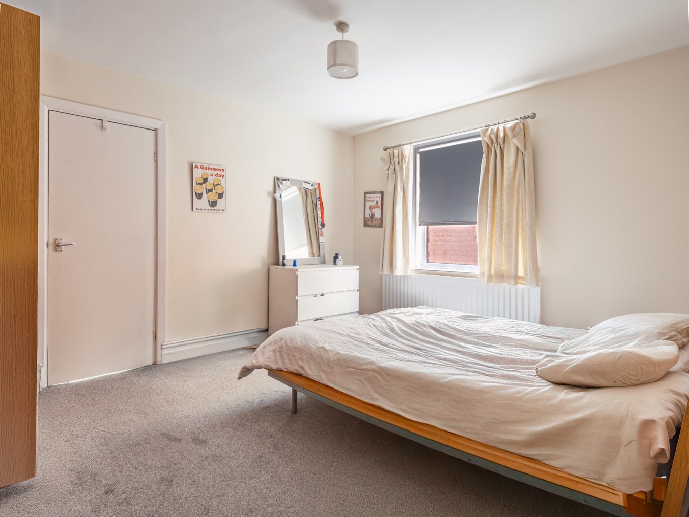 Flat Eslington Terrace in Newcastle upon Tyne