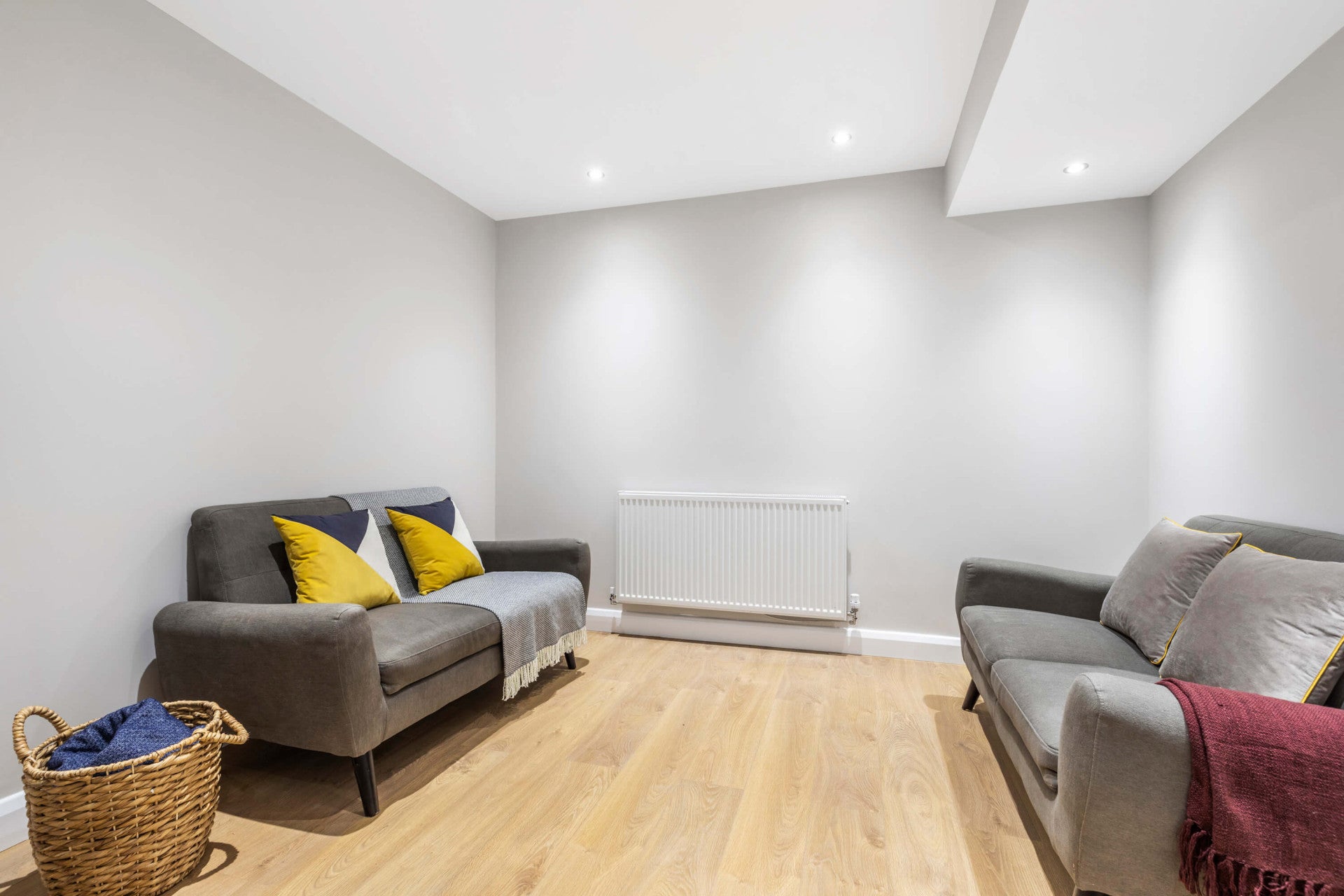 Flat Lidgett Lane in Leeds