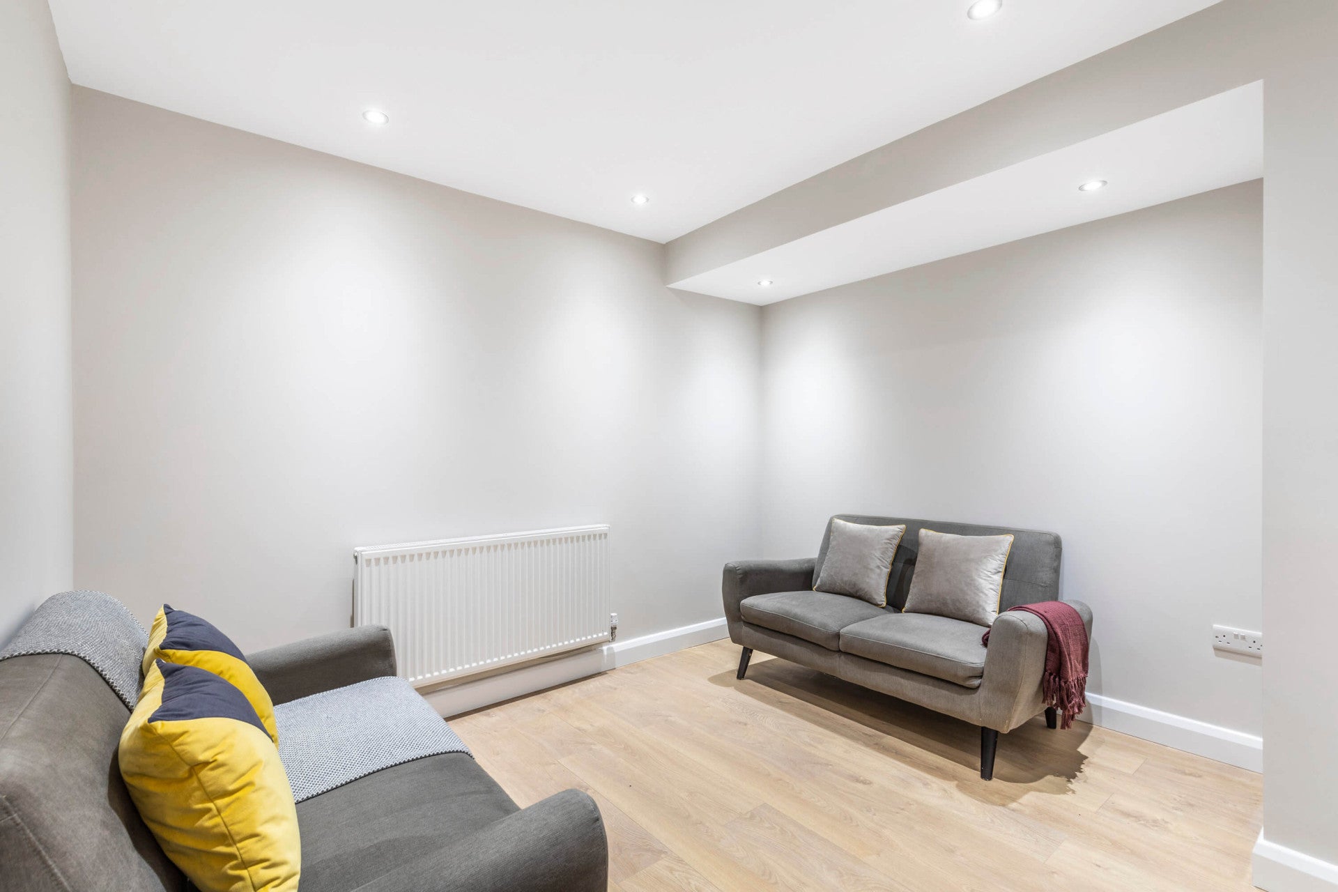 Flat Lidgett Lane in Leeds