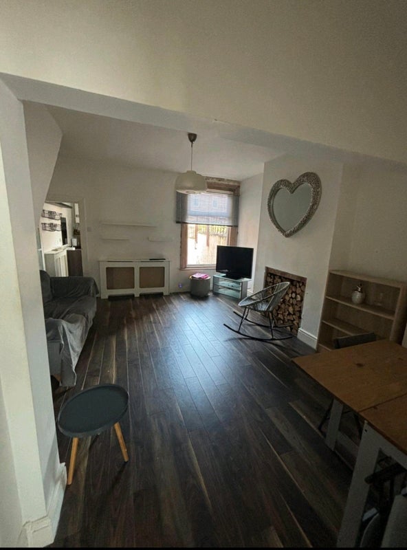 Room Lloyd Street South in Manchester